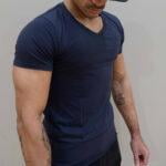 the-perfect-shirt-blue-crew-neck-01_858x1200px